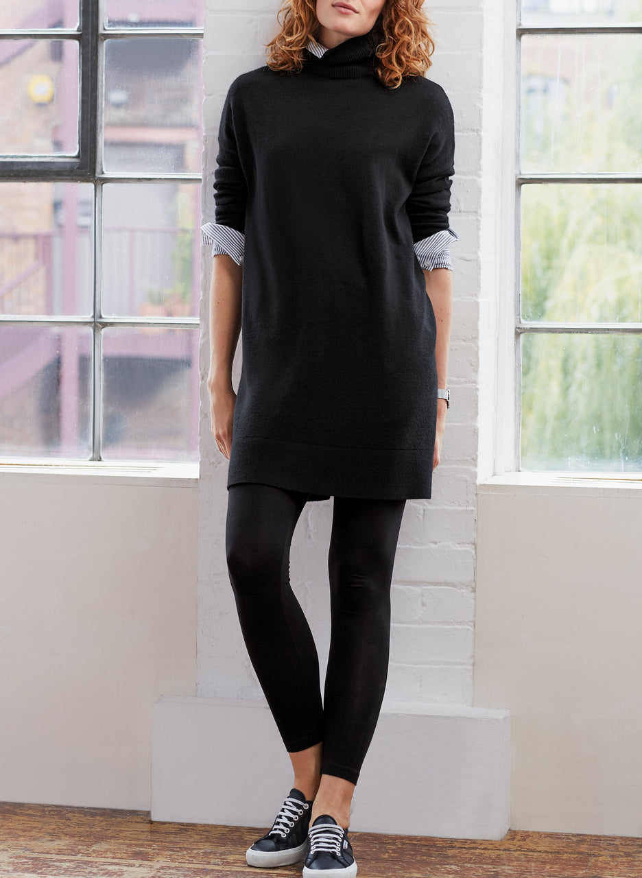 Alicia Turtleneck Dress